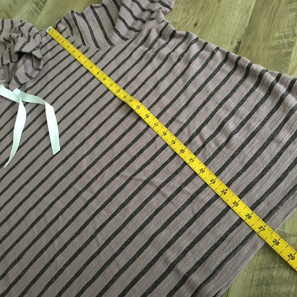 Activezone Mauve and Black Stripe Drawstring Baja Hoodie - Picture 13 of 14